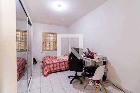 Casa à venda com 304m², 5 quartos e 3 vagasCasa 2 - Quarto 4