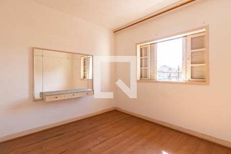 Casa à venda com 304m², 5 quartos e 3 vagasCasa 1 - Quarto 3
