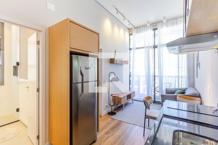 Sala/Cozinha de apartamento para alugar com 1 quarto, 36m² em Moema, São Paulo