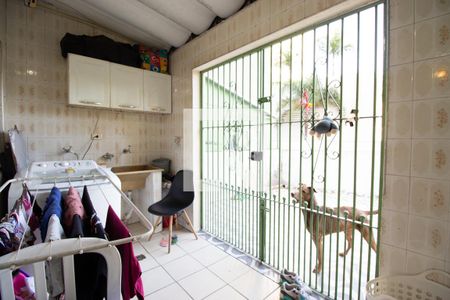 Casa à venda com 158m², 4 quartos e 1 vaga Casa à venda com 158m², 4 quartos e 1 vagaÁrea de Serviço