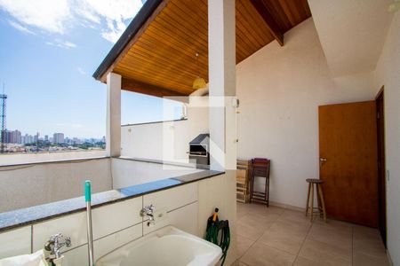 Apartamento à venda com 72m², 2 quartos e 1 vagaÁrea de serviço