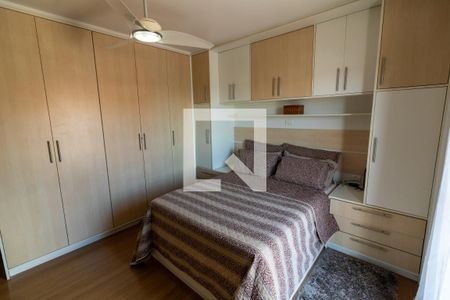Casa à venda com 189m², 3 quartos e 4 vagas Casa à venda com 189m², 3 quartos e 4 vagasQuarto 3