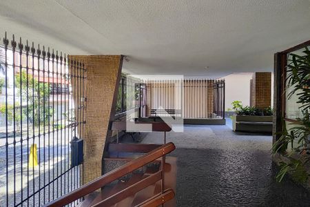 Apartamento à venda com 65m², 2 quartos e 1 vagaHall social