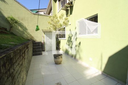 Casa de condomínio à venda com 240m², 3 quartos e 2 vagasÁrea Externa 