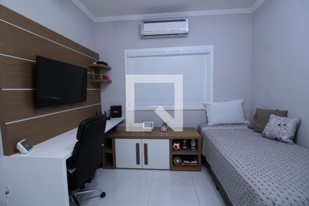 Casa de condomínio à venda com 240m², 3 quartos e 2 vagasQuarto 2