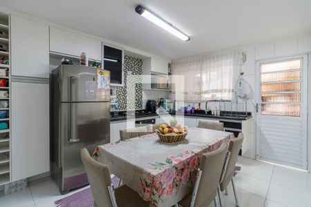 Casa à venda com 74m², 2 quartos e 1 vaga Casa à venda com 74m², 2 quartos e 1 vagaCozinha