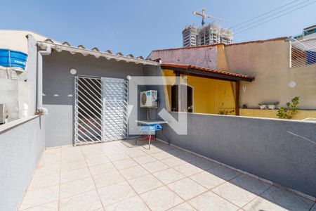 Casa à venda com 74m², 2 quartos e 1 vaga Casa à venda com 74m², 2 quartos e 1 vagaVaranda do Quarto