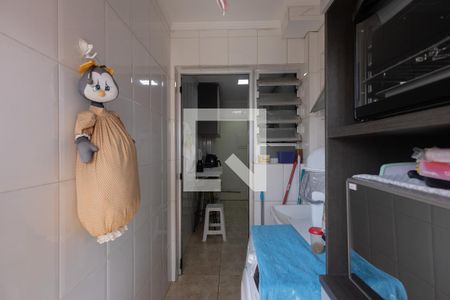 Apartamento à venda com 61m², 3 quartos e 1 vagaÁrea de Serviço