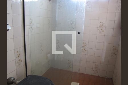 Casa à venda com 126m², 2 quartos e 2 vagasBanheiro