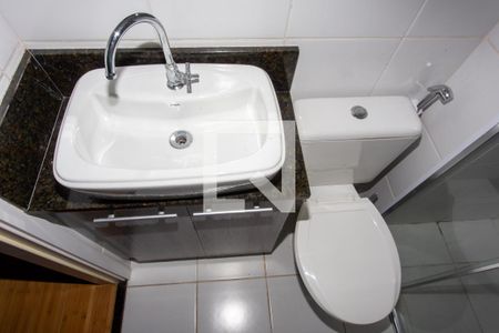 Apartamento à venda com 51m², 2 quartos e 1 vaga Apartamento à venda com 51m², 2 quartos e 1 vagaBanheiro