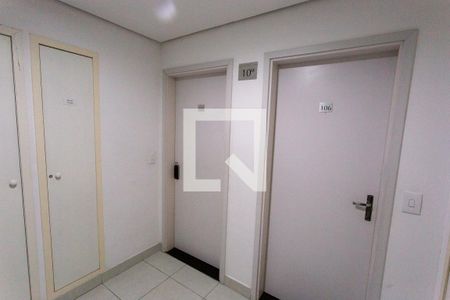 Apartamento à venda com 51m², 2 quartos e 1 vaga Apartamento à venda com 51m², 2 quartos e 1 vagaHall de entrada