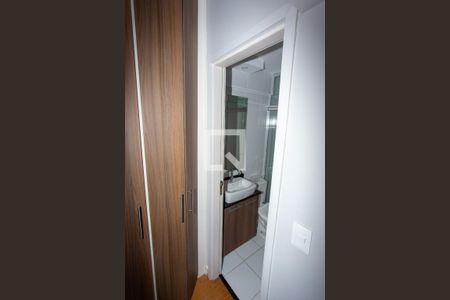 Apartamento à venda com 51m², 2 quartos e 1 vaga Apartamento à venda com 51m², 2 quartos e 1 vagaBanheiro da Suíte