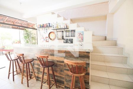 Casa à venda com 230m², 3 quartos e 3 vagasÁrea Gourmet