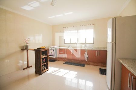 Casa à venda com 230m², 3 quartos e 3 vagasCozinha