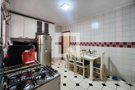 Casa à venda com 283m², 5 quartos e 2 vagas Casa à venda com 283m², 5 quartos e 2 vagasCozinha