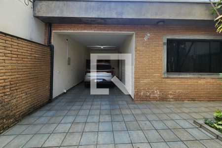 Casa à venda com 283m², 5 quartos e 2 vagas Casa à venda com 283m², 5 quartos e 2 vagasGaragem