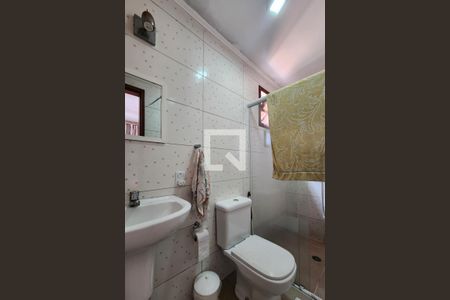 Casa à venda com 283m², 5 quartos e 2 vagas Casa à venda com 283m², 5 quartos e 2 vagasBanheiro da Suíte 1