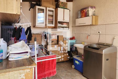 Casa à venda com 283m², 5 quartos e 2 vagas Casa à venda com 283m², 5 quartos e 2 vagasÁrea de Serviço