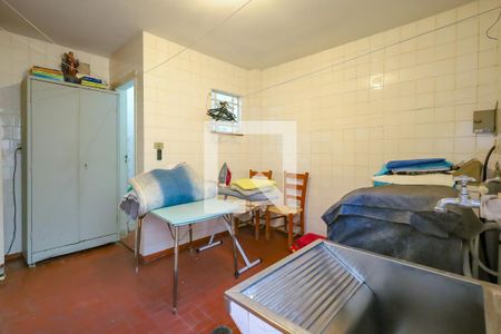 Casa à venda com 220m², 3 quartos e 7 vagas Casa à venda com 220m², 3 quartos e 7 vagasÁrea de Serviço