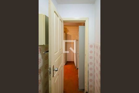 Casa à venda com 220m², 3 quartos e 7 vagas Casa à venda com 220m², 3 quartos e 7 vagasBanheiro de serviço