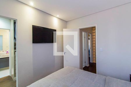 Casa à venda com 167m², 3 quartos e 3 vagas Casa à venda com 167m², 3 quartos e 3 vagasSuíte