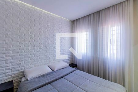 Casa à venda com 167m², 3 quartos e 3 vagas Casa à venda com 167m², 3 quartos e 3 vagasSuíte