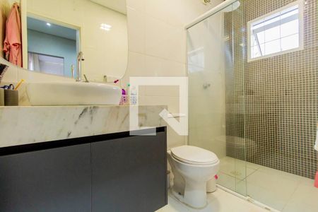 Casa à venda com 167m², 3 quartos e 3 vagas Casa à venda com 167m², 3 quartos e 3 vagasBanheiro Suíte