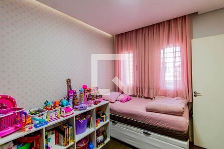 Casa à venda com 167m², 3 quartos e 3 vagas Casa à venda com 167m², 3 quartos e 3 vagasQuarto 1