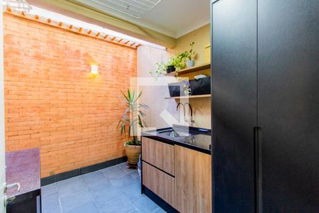 Casa à venda com 167m², 3 quartos e 3 vagas Casa à venda com 167m², 3 quartos e 3 vagasÁrea de Serviço