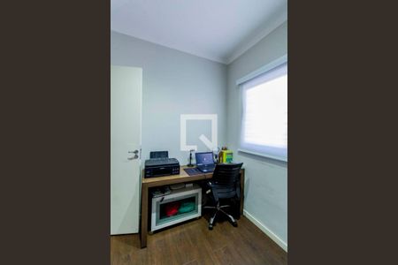 Casa à venda com 167m², 3 quartos e 3 vagas Casa à venda com 167m², 3 quartos e 3 vagasQuarto 2