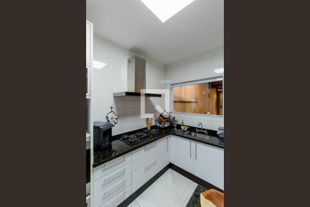 Casa à venda com 167m², 3 quartos e 3 vagas Casa à venda com 167m², 3 quartos e 3 vagasCozinha