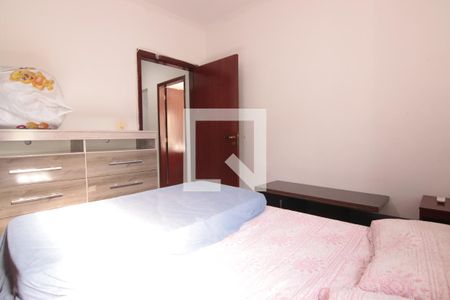 Casa à venda com 220m², 3 quartos e 4 vagasQuarto 3