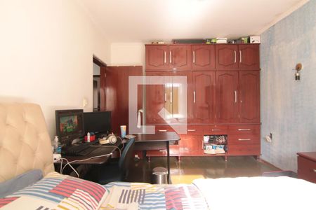 Casa à venda com 220m², 3 quartos e 4 vagasQuarto 2