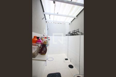 Casa de condomínio à venda com 80m², 3 quartos e 1 vaga Casa de condomínio à venda com 80m², 3 quartos e 1 vagaÁrea de Serviço