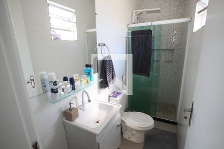 Casa de condomínio à venda com 80m², 3 quartos e 1 vaga Casa de condomínio à venda com 80m², 3 quartos e 1 vagaBanheiro da Suíte