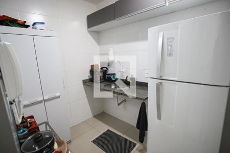 Casa de condomínio à venda com 80m², 3 quartos e 1 vaga Casa de condomínio à venda com 80m², 3 quartos e 1 vagaCozinha