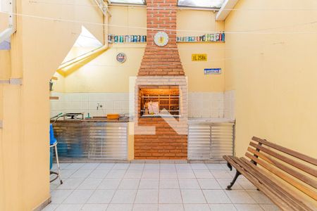 Casa à venda com 207m², 4 quartos e 6 vagas Casa à venda com 207m², 4 quartos e 6 vagasQuintal - Churrasqueira