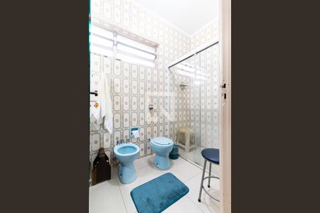 Casa à venda com 207m², 4 quartos e 6 vagas Casa à venda com 207m², 4 quartos e 6 vagasBanheiro da Suíte 1