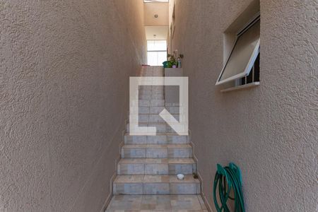 Casa à venda com 167m², 2 quartos e 3 vagas Casa à venda com 167m², 2 quartos e 3 vagasQuintal
