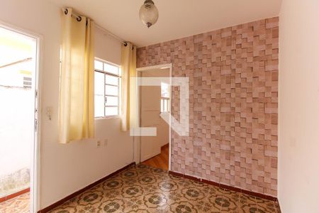 Sala de casa para alugar com 3 quartos, 160m² em Vila Bertioga, São Paulo
