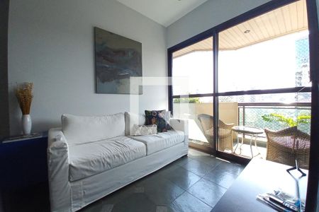 Sala de apartamento para alugar com 1 quarto, 70m² em Cambuí, Campinas