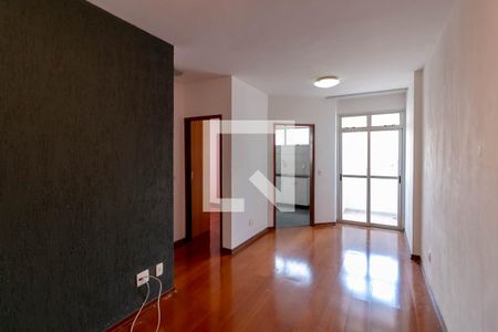 Sala de apartamento para alugar com 2 quartos, 55m² em Sion, Belo Horizonte
