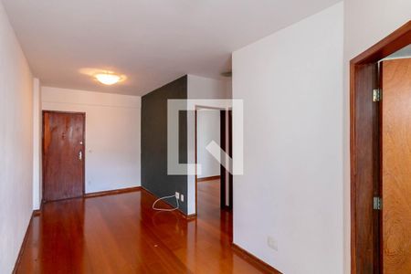 Sala de apartamento para alugar com 2 quartos, 55m² em Sion, Belo Horizonte