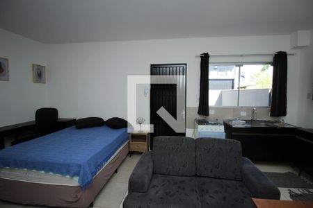 Quarto/Sala de kitnet/studio para alugar com 1 quarto, 35m² em Niterói, Canoas