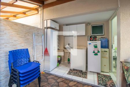 Casa de condomínio à venda com 75m², 3 quartos e 2 vagasÁrea de Serviço