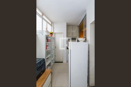 Apartamento à venda com 153m², 3 quartos e 1 vagaÁrea de Serviço