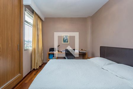 Apartamento à venda com 153m², 3 quartos e 1 vagaQuarto 2