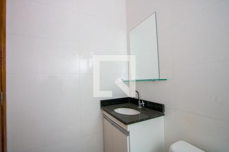 Apartamento para alugar com 60m², 2 quartos e 1 vaga Apartamento para alugar com 60m², 2 quartos e 1 vagaBanheiro social