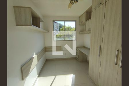 Quarto 1 de apartamento para alugar com 3 quartos, 74m² em Taquara, Rio de Janeiro