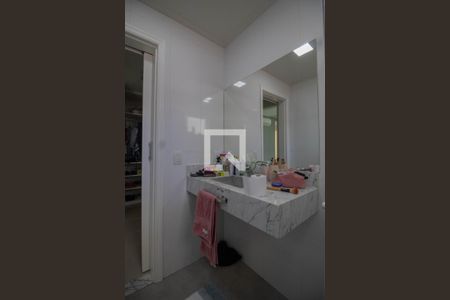 Casa à venda com 400m², 4 quartos e 2 vagas Casa à venda com 400m², 4 quartos e 2 vagasBanheiro do Quarto 2